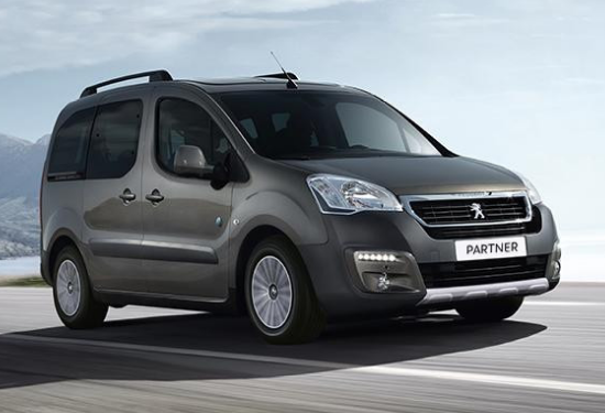2016-08-31 17_25_00-Der Familienvan PEUGEOT Partner Tepee – Jetzt Probe fahren _ Impress Yourself.png